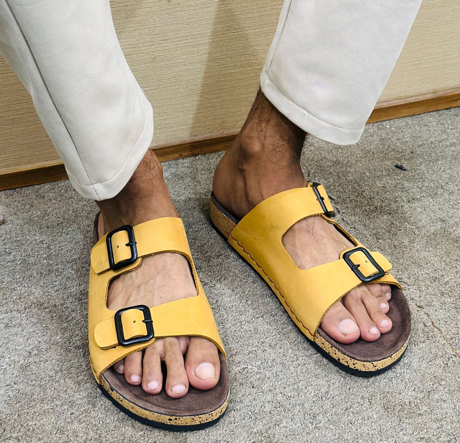 Arizona double buckle cork slide